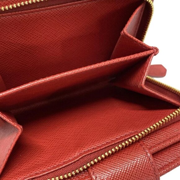 PRADA - Red Saffiano Metal (Leather) Bifold Wallet 400-042825 - Picture 8 of 9